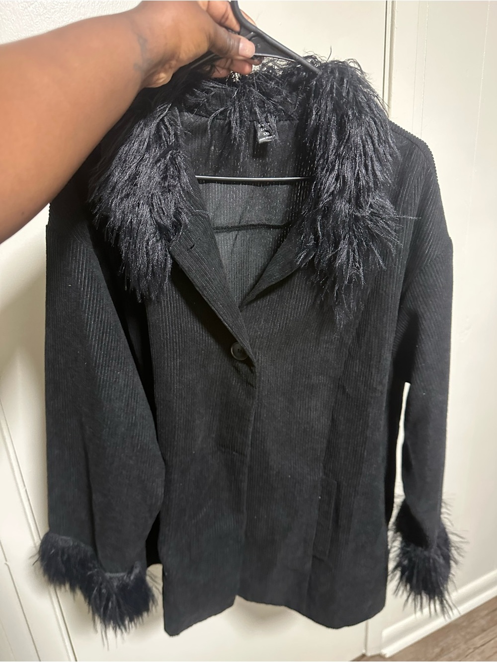 Women's Black Faux-Fur Trim Corduroy Coat